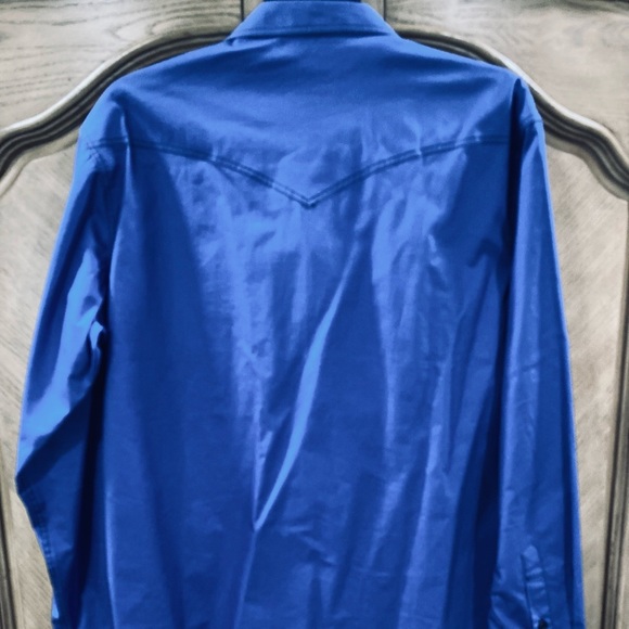 MENS CASUAL BUTTON DOWN DRESS SHIRT SIZE MEDIUM BLUE - Picture 3 of 5